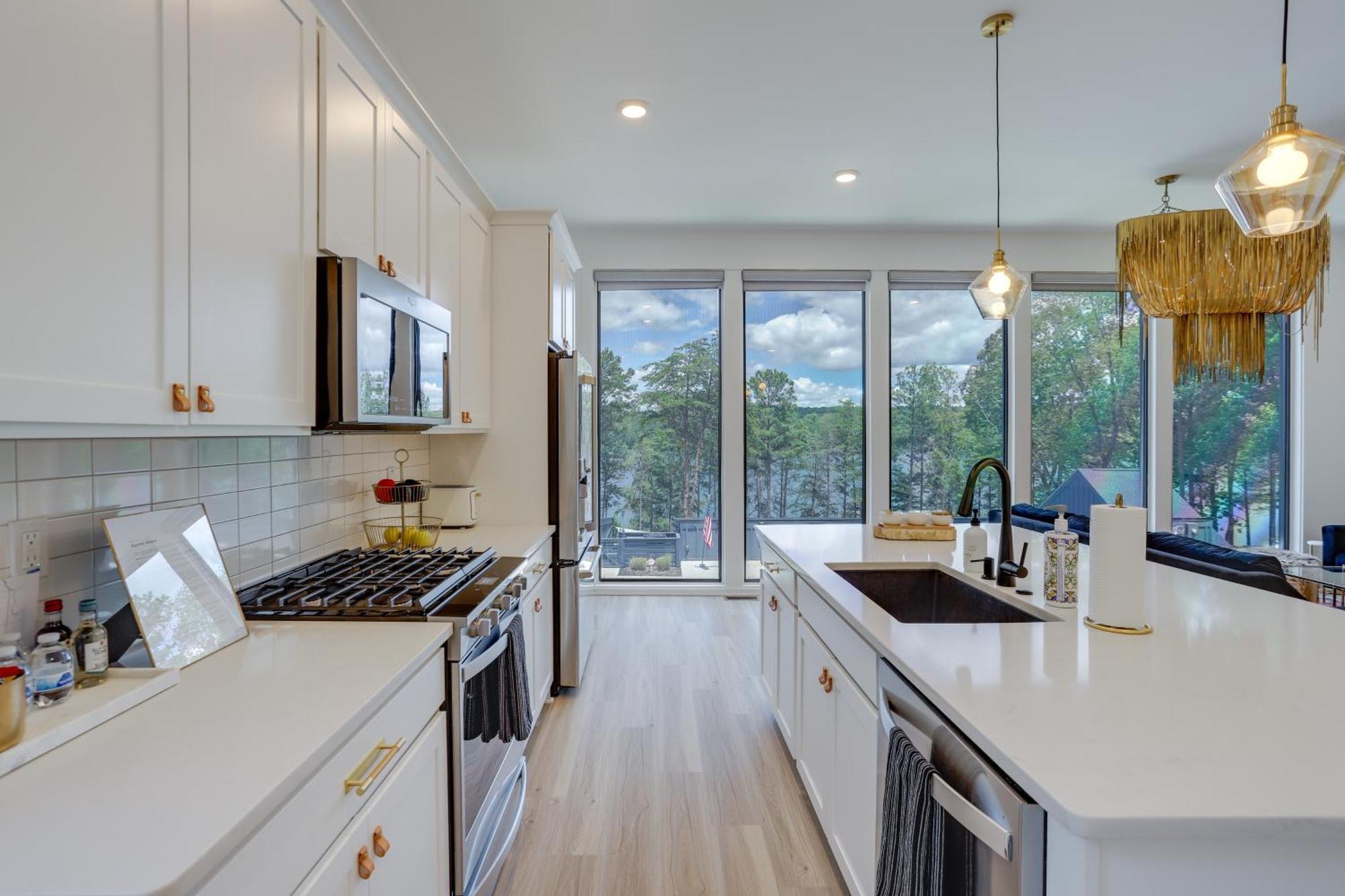 Modern And Luxe Lake Arrowhead Villa Near Marina! CantonCanton  Kültér fotó
